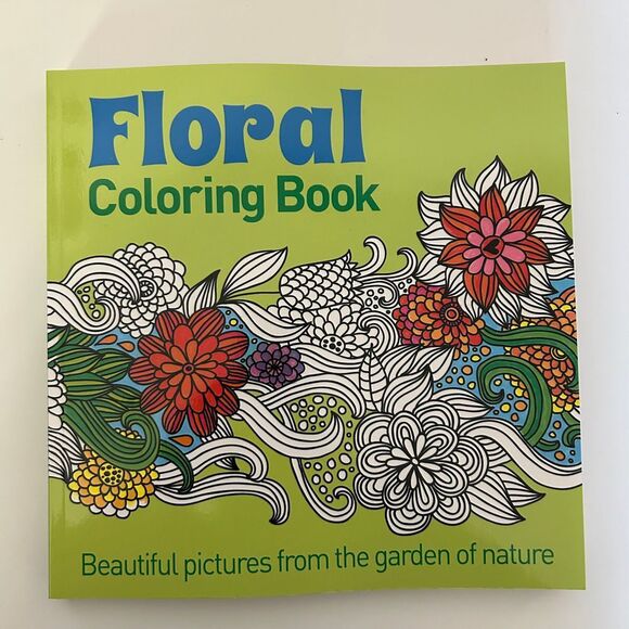 Beautiful Floral Adult Coloring Book Nature Designs Stress Relief Art Therapy - Picture 1 of 3